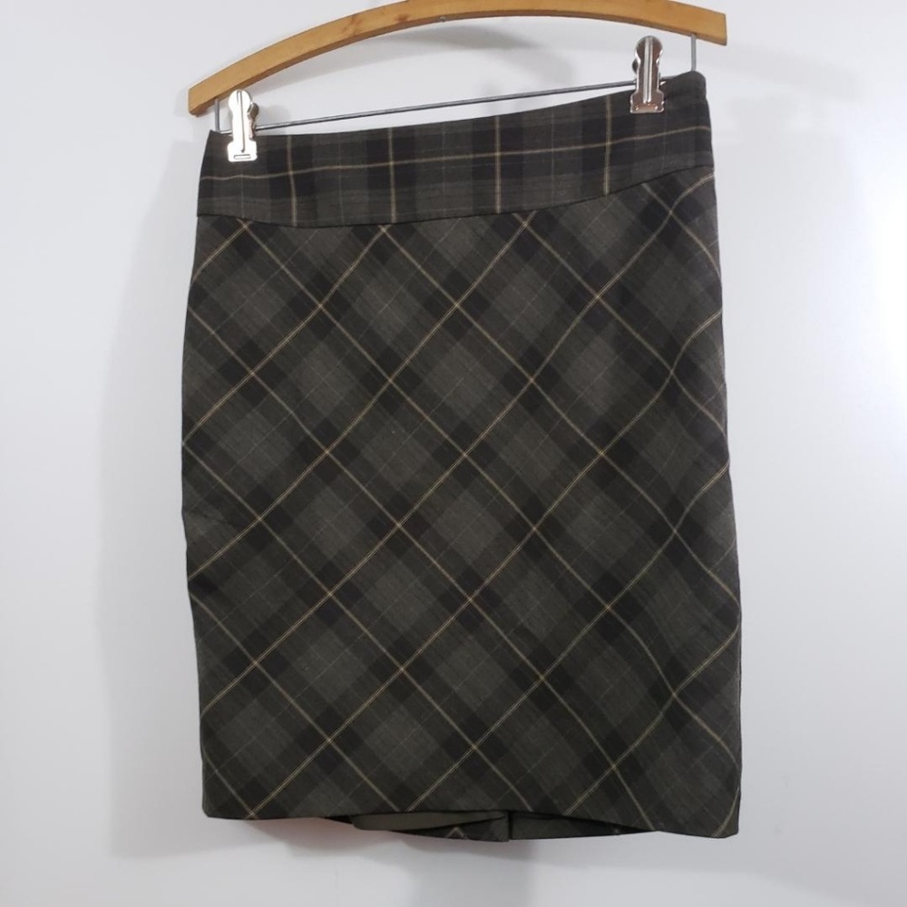 Limited women's skirt size 0